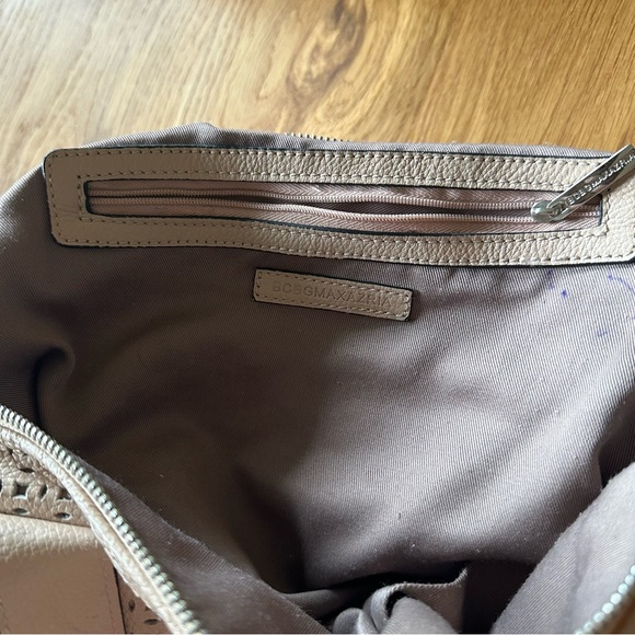 BCBGMaxazria Tan Leather Bag Cutout Design Adjustable Silver Hardware - Picture 7 of 8